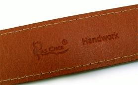 訂做寵物繩帶與皮具產(chǎn)品 真皮、烙印、時(shí)尚定制全攻略